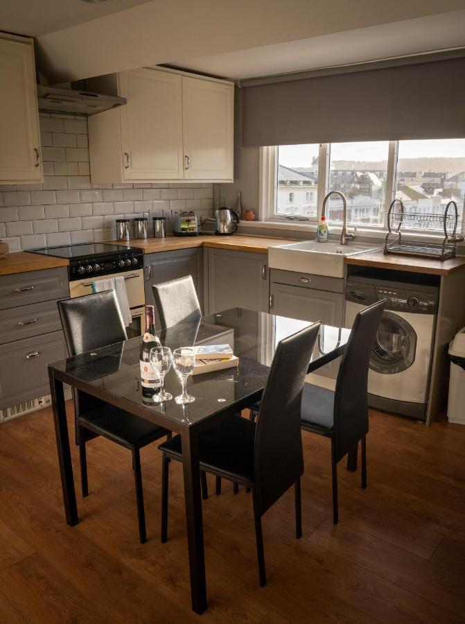 Apartment 4, Cornerhouse Apartments Llandudno Exterior photo