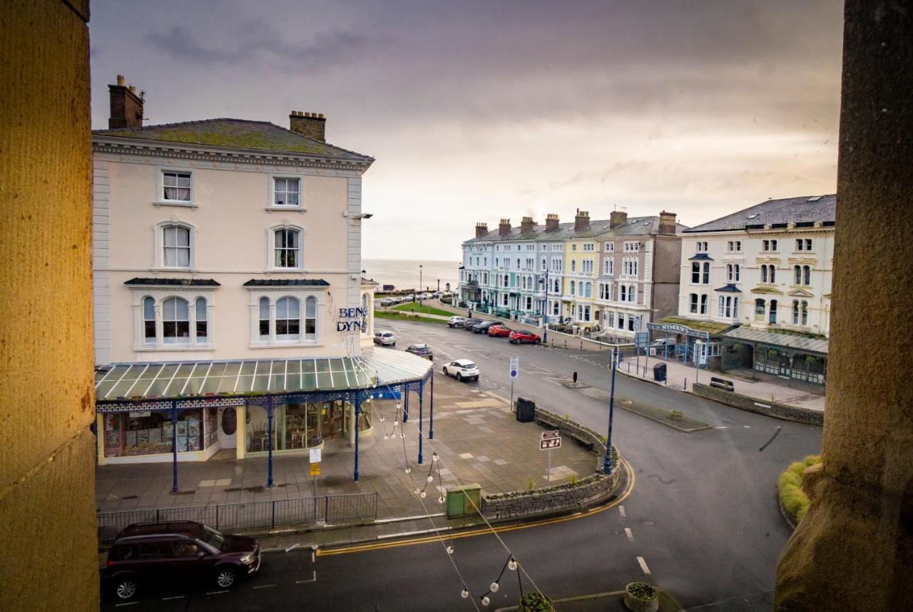 Apartment 4, Cornerhouse Apartments Llandudno Exterior photo